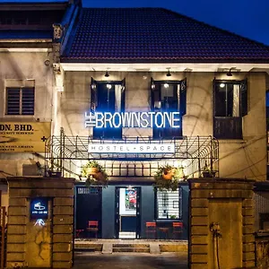 https://the-brownstone-hostel-space.ipoh-hotel.com