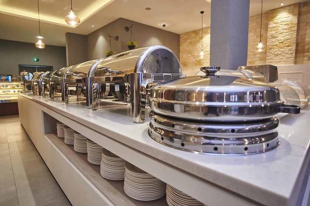 Corsica Hotel Kulai